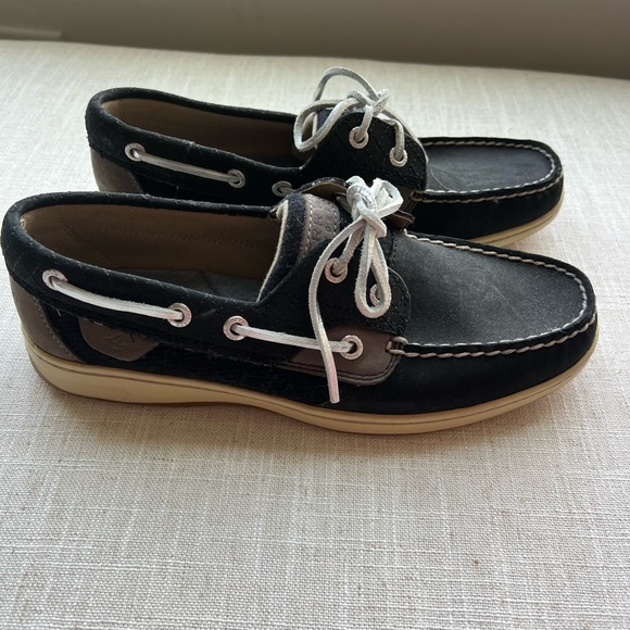 Women’s Sperry Top Sider Leather Shoe - Picture 2 of 4